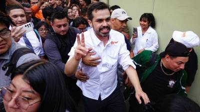 Jorge Álvarez Máynez, candidato a la Presidencia de la República de Movimiento Ciudadano, durante su visita a la Universidad Autónoma Metropolitana plantel Xochimilco.