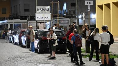 En el centro de Nápoles y áreas aledañas fue muy notorio el sismo, que causó alarma entre los habitantes.