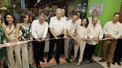 El alcalde Chema Fraustro inauguró las instalaciones de Merco Centro.
