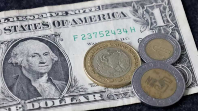 En la apertura de los mercados americanos, el peso mexicano se deprecia 0.19 por ciento, para cotizar en alrededor de 16.9265 unidades por dólar