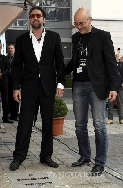 $!Nicolas Cage tiene su estrella en el 'Walk of Fame' en Alemania