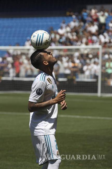 $!Presenta Real Madrid a Dani Ceballos, la nueva &quot;perla&quot; española