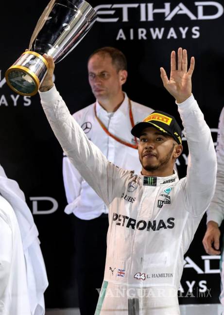 $!Lewis Hamilton es el mejor piloto de 2016
