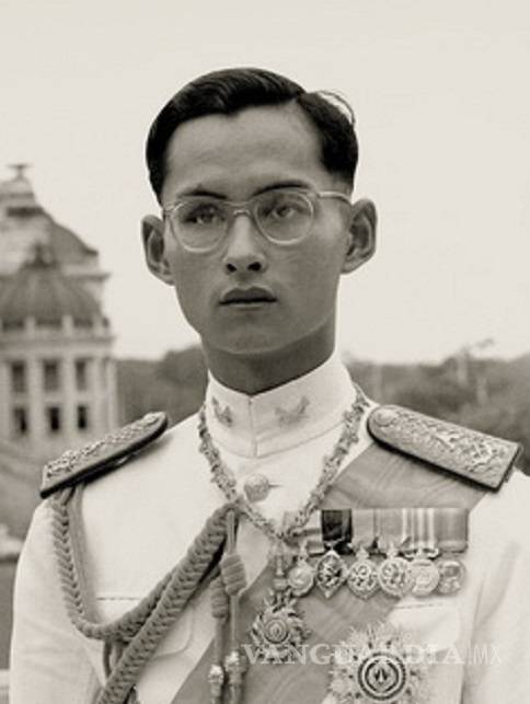 $!Falleció Bhumibol, el rey más longevo, dominó Tailandia durante 70 años