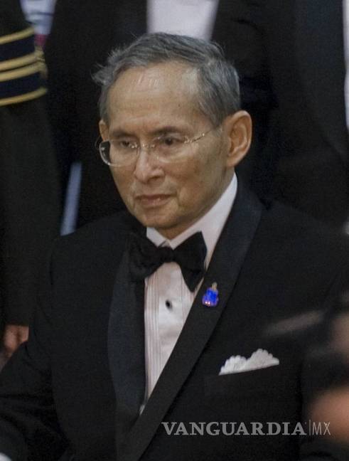$!Falleció Bhumibol, el rey más longevo, dominó Tailandia durante 70 años
