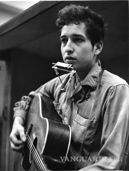 $!Bob Dylan sí va por su Nobel