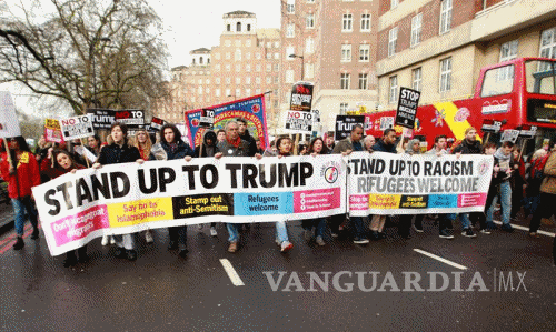$!Protesta en Londres por la invitación a Trump a hacer una visita de Estado