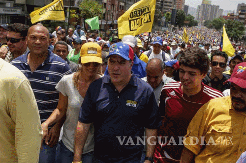 $!Responsabiliza Julio Borges a Maduro por la violencia en Venezuela