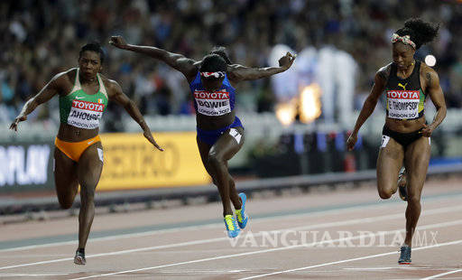$!Una vuelta de honor de Bolt cierra el Mundial