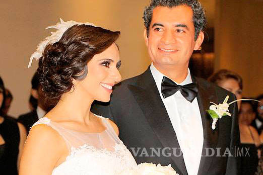 $!La bella esposa de Enrique Ochoa Reza, presidente nacional del PRI