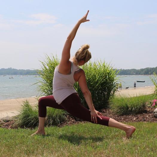 $!Seis posiciones de yoga para evitar el dolor del primer trimestre