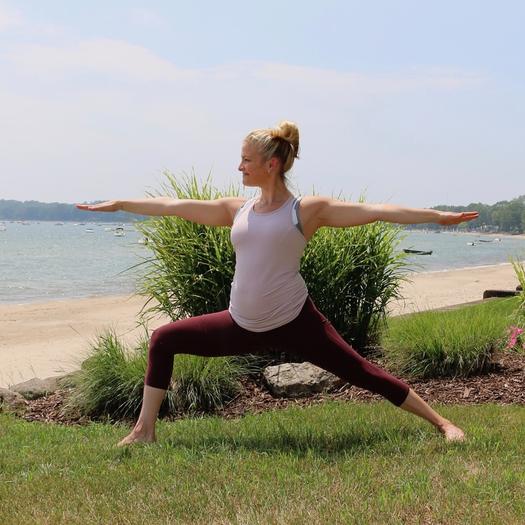 $!Seis posiciones de yoga para evitar el dolor del primer trimestre