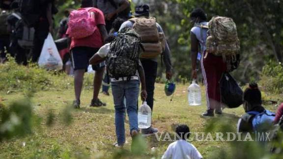 Violencia y desastres han desplazado a 386 mil personas en México