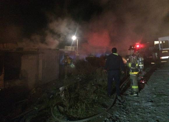 Incendio Arrasa Con Vivienda En Saltillo