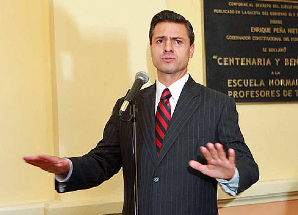 Dan a Peña Nieto derecho de iniciativa preferente en Edomex