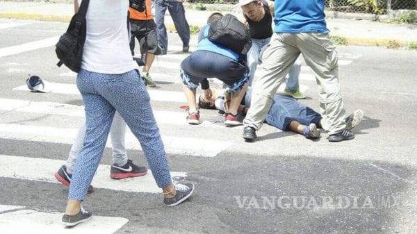 $!Violencia durante protestas en Venezuela, manifestante fue herido de bala y está grave