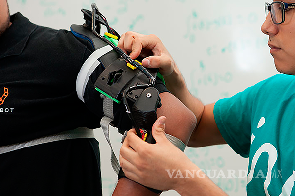 $!Innovan exoesqueleto “desarmable” e “inteligente” para rehabilitación de zonas específicas del cuerpo