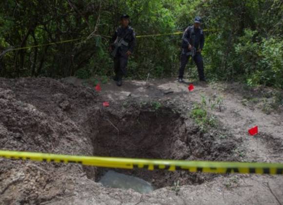 Encuentran Siete Cuerpos En Fosa Clandestina De Nayarit