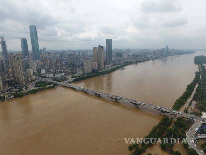$!Inundaciones en China dejan 56 muertos y 22 desaparecidos
