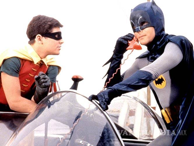 $!Adam West y Burt Ward harán película animada de Batman