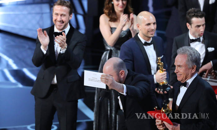 $!Ryan Gosling habla del error en los Oscar
