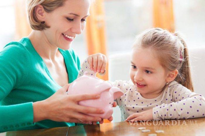 $!4 formas fáciles en las que puedes enseñar a los niños a ahorrar