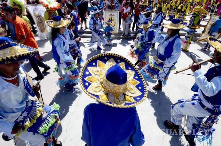 $!Matlachines: fiesta de música, plumas y colores en Saltillo (Galería)