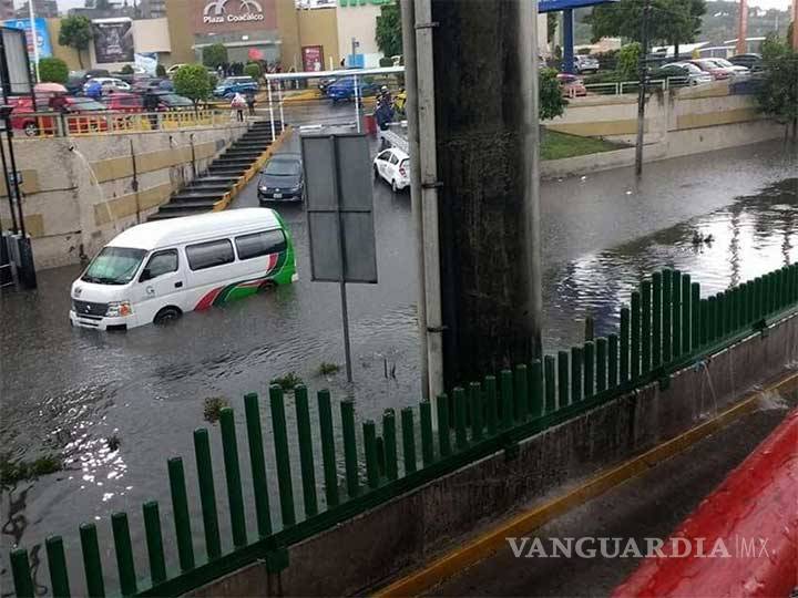 Inundaciones de hasta 50 centímetros se registran en el Valle de México