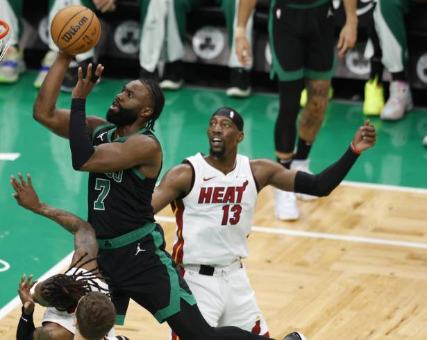 Los Celtics les pasaron por encima al Heat y no permitieron ni un solo juego de regreso al cuadro de Boston.