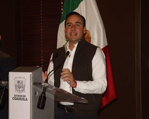Manolo Jiménez informó que de las nuevas empresas dos se instalarán en la Región Laguna, tres en la Sureste y otra en la Carbonífera.