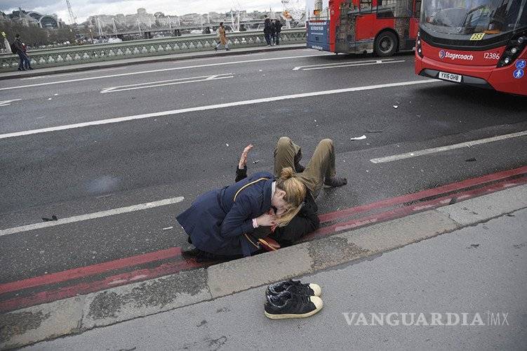 $!Aumenta a 5 el número de muertos tras ataque en Londres; son casi 40 los heridos