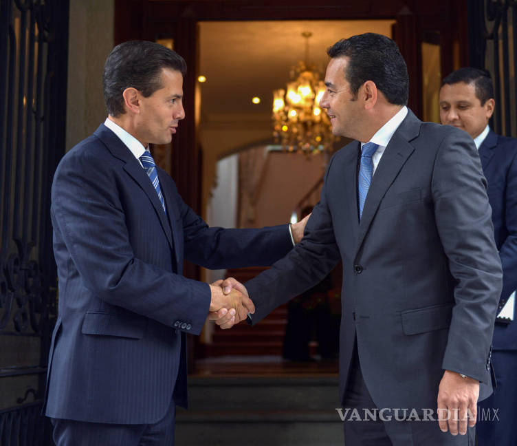 $!Peña y presidente electo de Guatemala sostienen encuentro