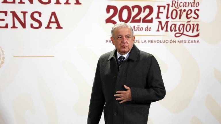El presidente de México, Andrés Manuel López Obrador, reapareció este lunes en su rueda de prensa matutina tras padecer COVID-19. $!El presidente de México, Andrés Manuel López Obrador, reapareció este lunes en su rueda de prensa matutina tras padecer COVID-19.