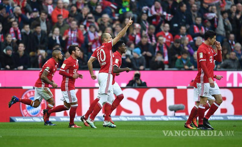 $!Bayern aprovecha descalabro del Leipzig para tomar la cima de la Bundesliga