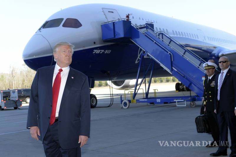 $!Asombrosa luna de miel entre Trump y Boeing