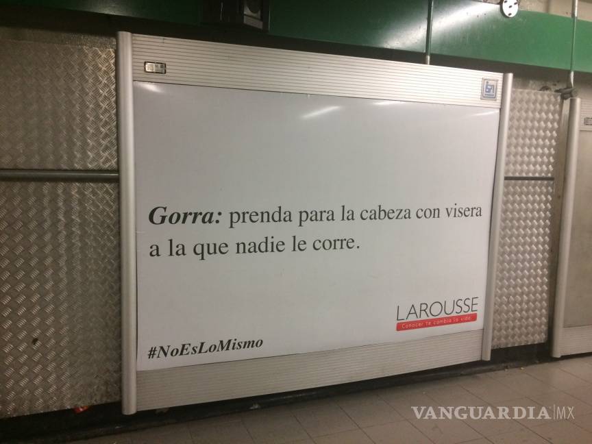 $!“Bombón es un dulce. No una mujer”, carteles contra el acoso y machismo en vagones del Metro