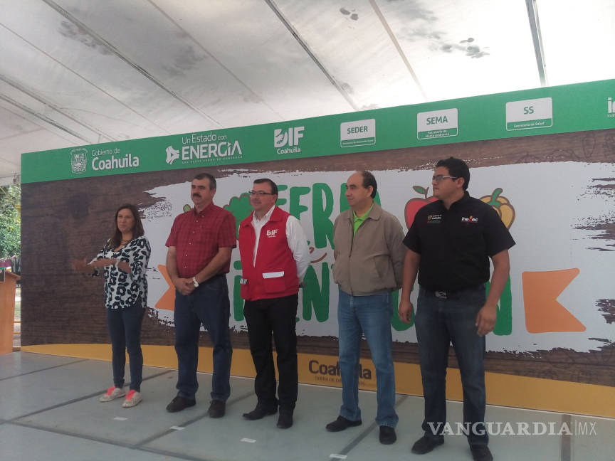 $!Se lleva a cabo la Feria de la Alimentación en Ciudad Deportiva de Saltillo