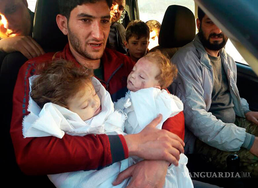 $!&quot;Todos están muertos&quot;, padre sirio perdió a sus bebés, esposa y 19 parientes en ataque químico