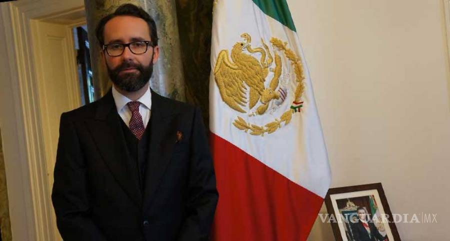 $!Asesora Consulado en Nueva York a mexicanos que buscan la ciudadanía de EU