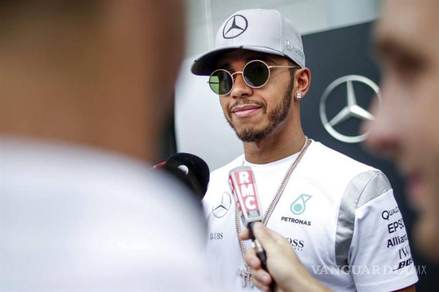 $!Hamilton busca frenar a Rosberg en el Gran Premio de Malasia