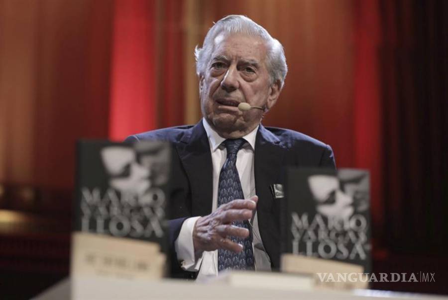 $!Vargas Llosa califica a Trump de “peligroso, inculto e irresponsable”