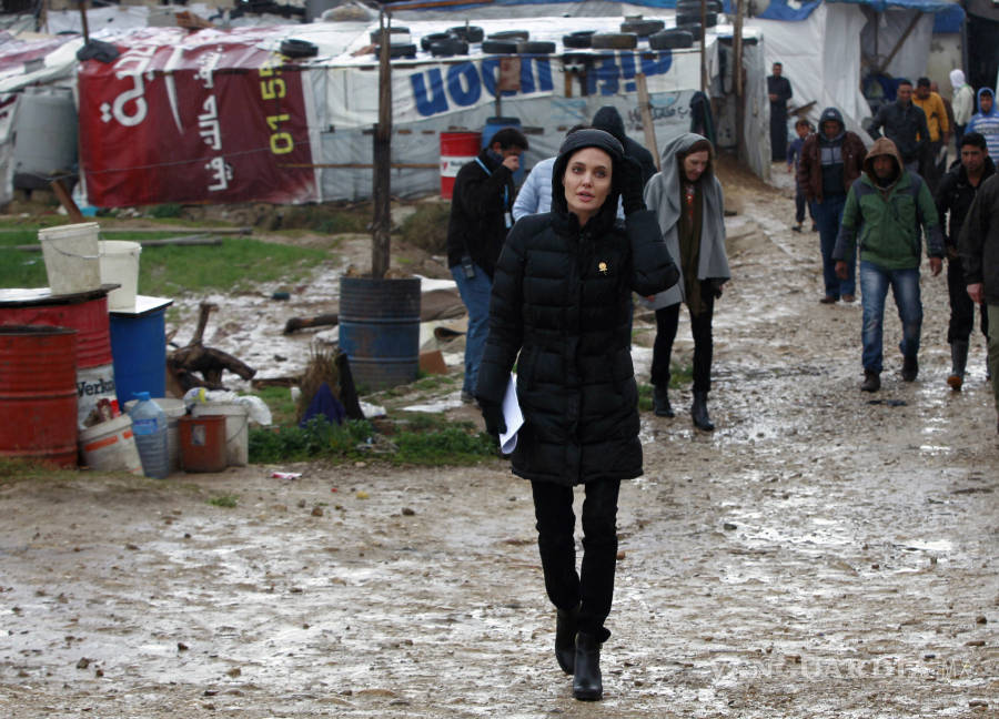 $!El mundo le ha fallado a los refugiados, afirma Angelina Jolie