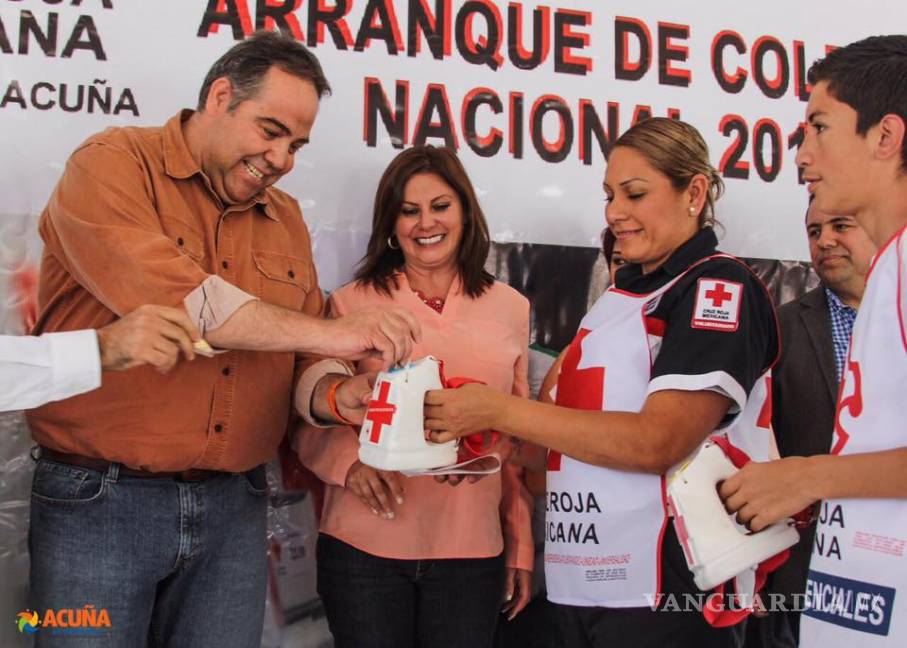 $!Reconoce alcalde de Acuña labor de Cruz Roja Mexicana