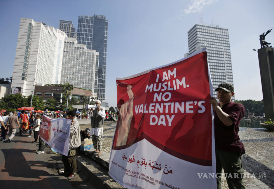 $!Prohíben celebraciones de San Valentín en Indonesia