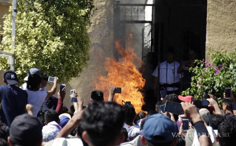 $!Sujetos quemados en Puebla no eran &quot;robachicos&quot;, sino campesinos