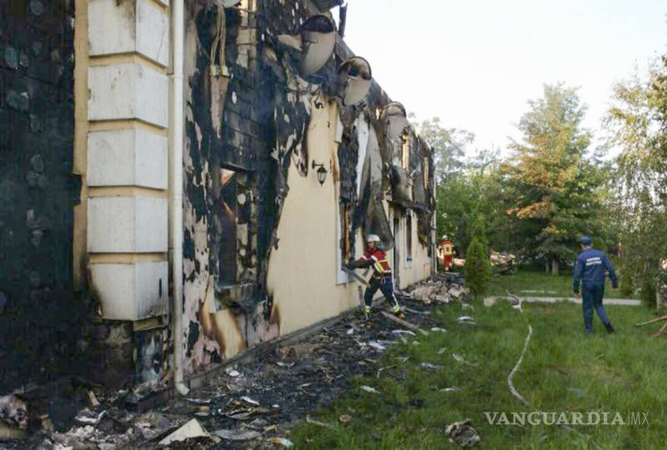 $!Incendio en asilo de ancianos deja al menos 17 muertos en Ucrania