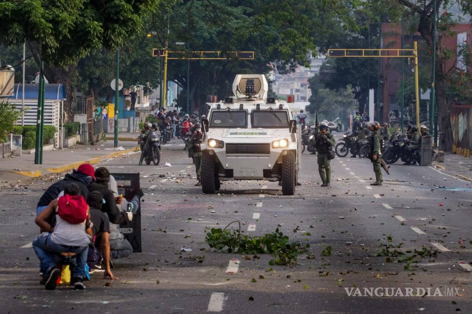 $!Imágenes de los estallidos de violencia en marcha opositora en Venezuela