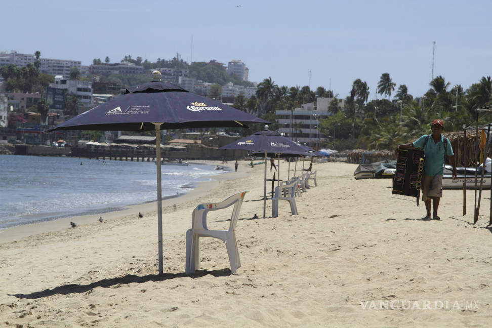 $!Acapulco luce semi lleno, tras una semana de violencia y de protestas por la inseguridad