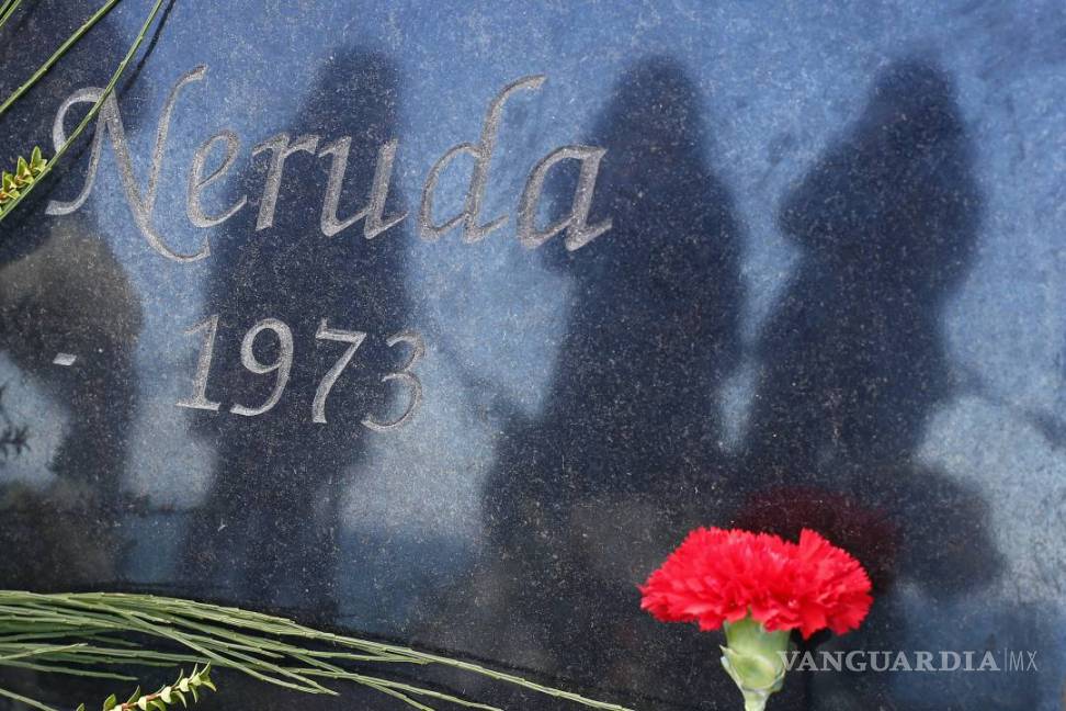 $!Neruda gozaba de buena salud en 1973: Manuel Araya