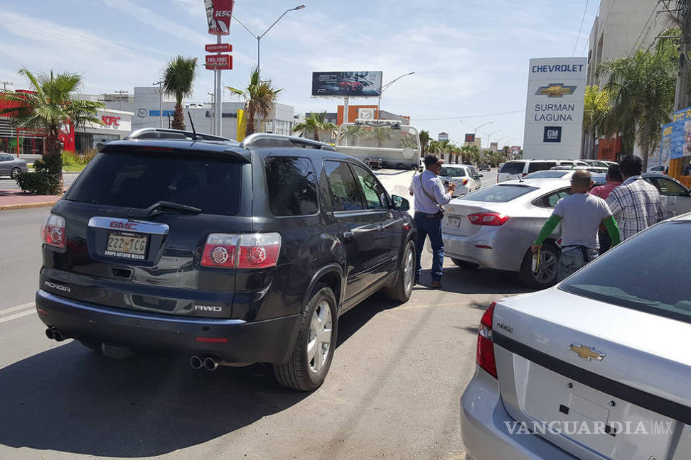 $!Usuarios de redes en Torreón, descargan su enojo por decomiso de autos Uber